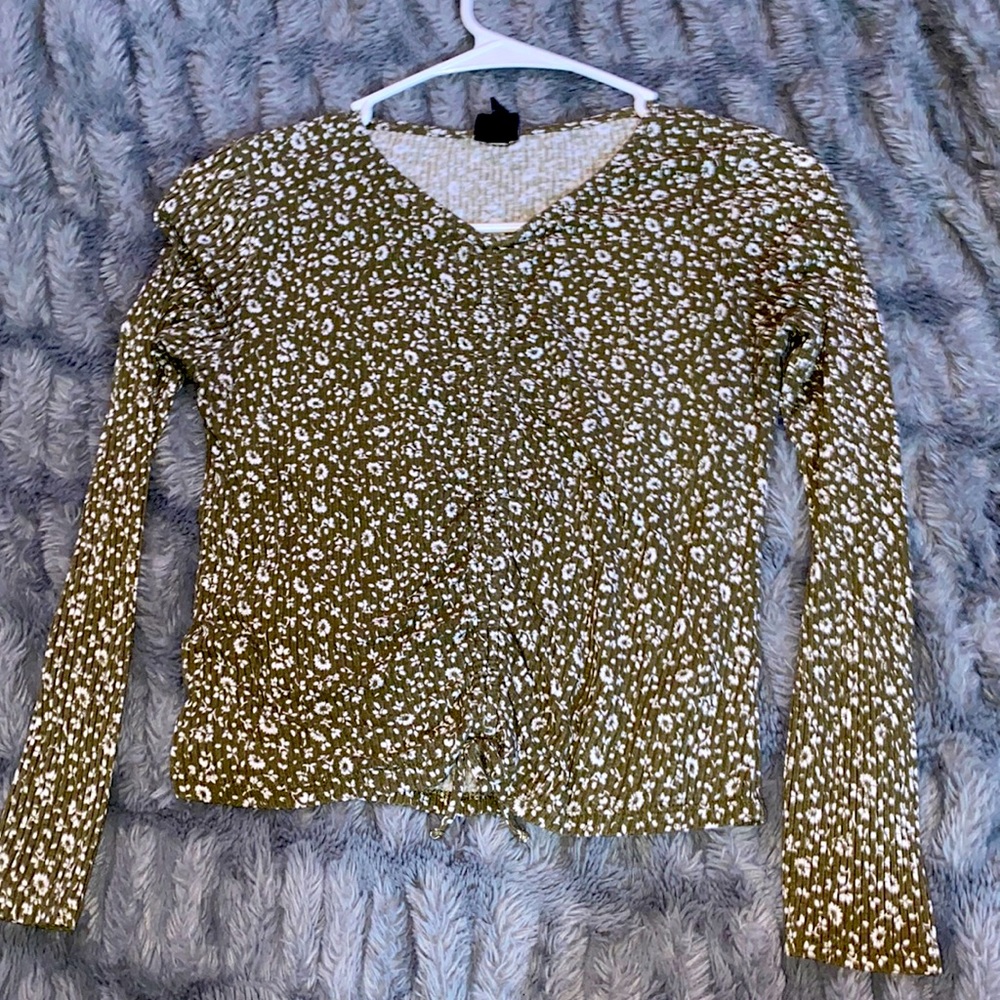 Floral Patterned Navy Green Tee